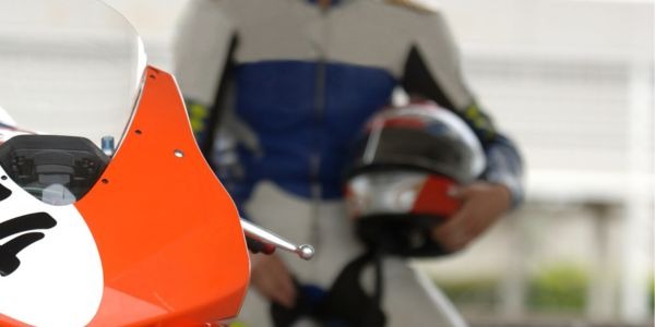 Consejos para mantener tu mono de la moto en perfecto estado 